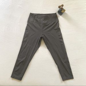 Girlfriend Collective High Waist Capri Leggings